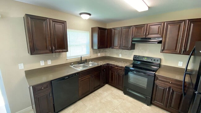 Building Photo - 157 Malauka Loop