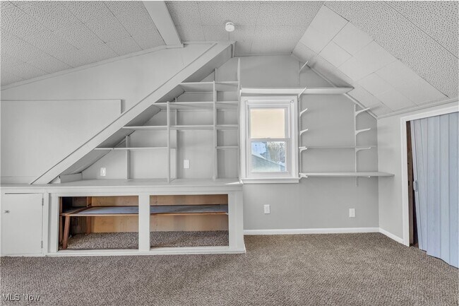 Building Photo - 6306 Westlake Ave