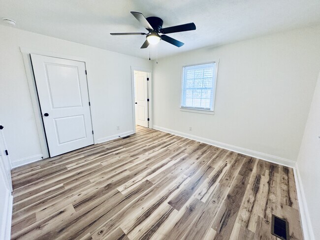 Building Photo - 2689 Fowler School Rd