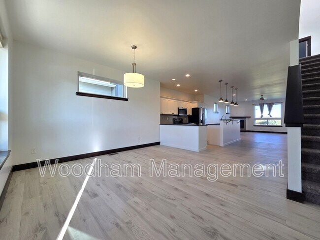 Building Photo - 4423 Ethan Way
