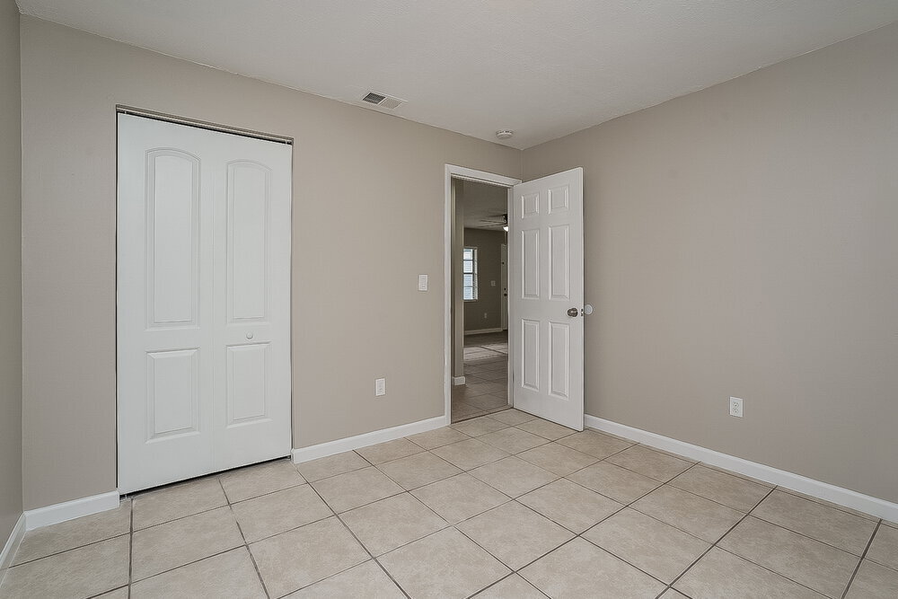 Building Photo - 1070 Bridlewood Way