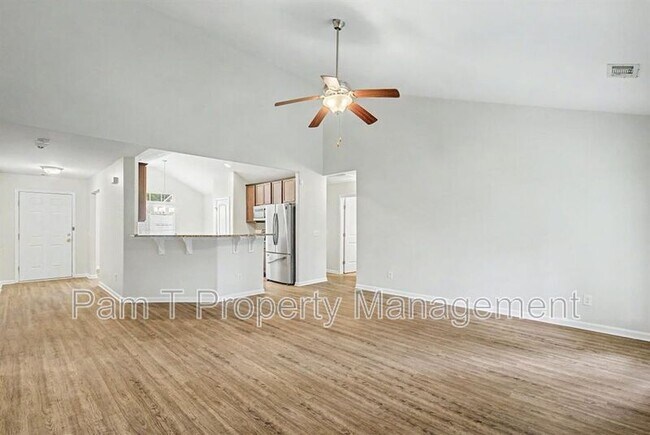 Building Photo - 20 Swallow Tail Cir