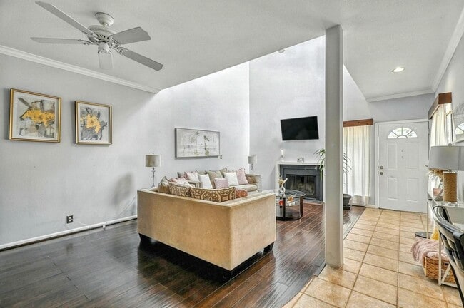 Building Photo - 1532 Prairie Grove Dr