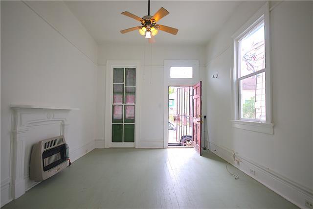 Building Photo - 1433 Mandeville St