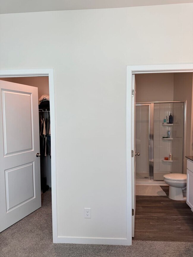 Building Photo - New Construction 3 bed 2 Bath Home in the Hamptons at Hickory! Prime Location!