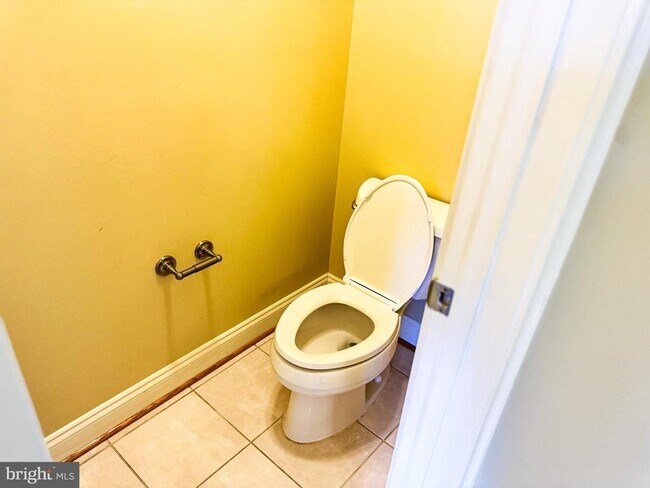 Building Photo - 6403 Velliety Ln