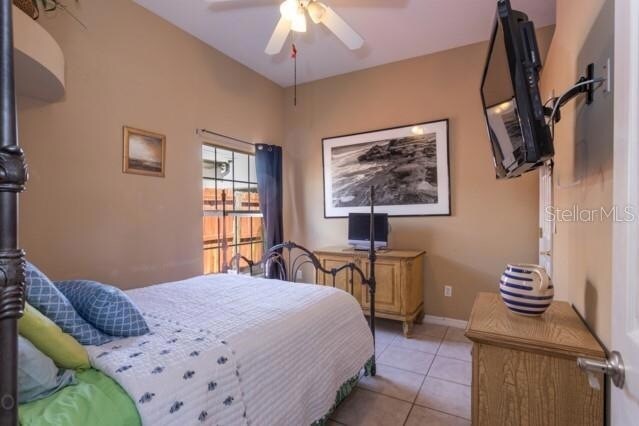 Building Photo - 497 Grandview Ave