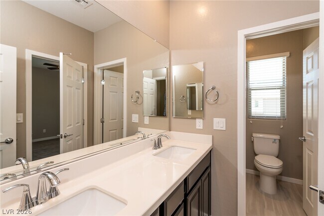 Building Photo - 747 Foreign Reef Wy