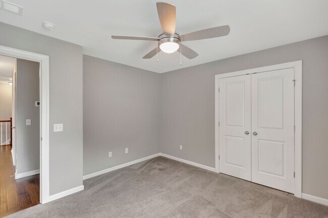 Building Photo - Welcome to Filbin Creek — North Charleston...