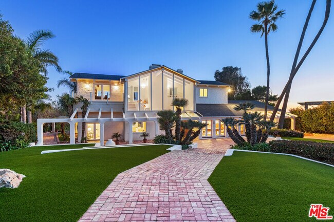 Building Photo - 33800 Pacific Coast Hwy