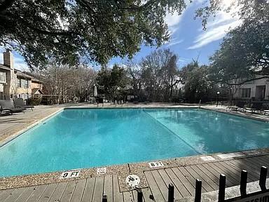 Building Photo - 2007 Sandberg Dr