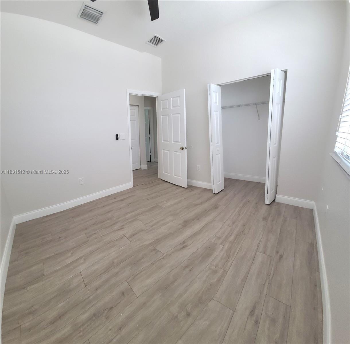 Building Photo - 4253 SW 132nd Way