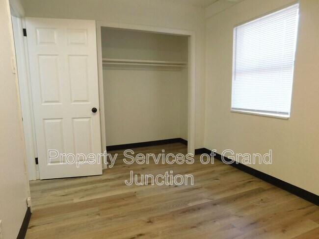 Building Photo - 2150 College Pl
