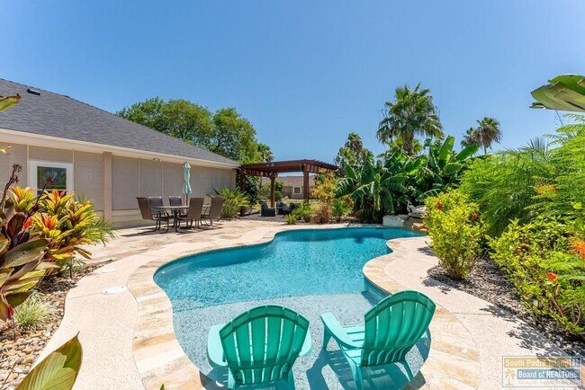 Building Photo - 28 Cypress Point Dr
