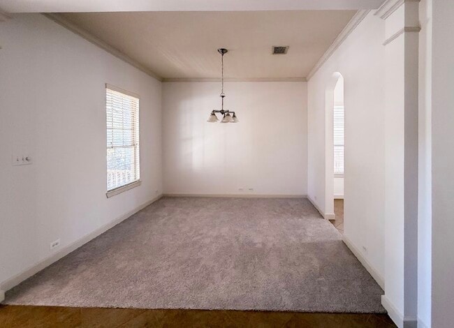 Building Photo - 114 W Montfair Blvd