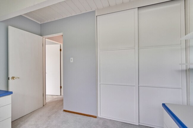 Building Photo - Welcome Home!!! Great Santa Clara Pomeroy ...