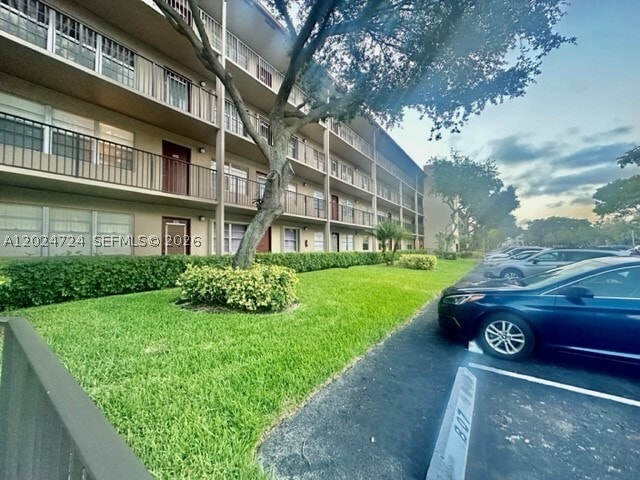 Building Photo - 850 SW 133rd Terrace