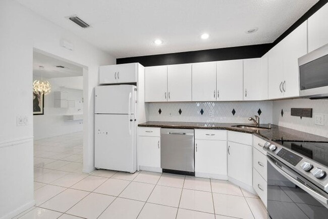 Primary Photo - 5153 Floria Dr