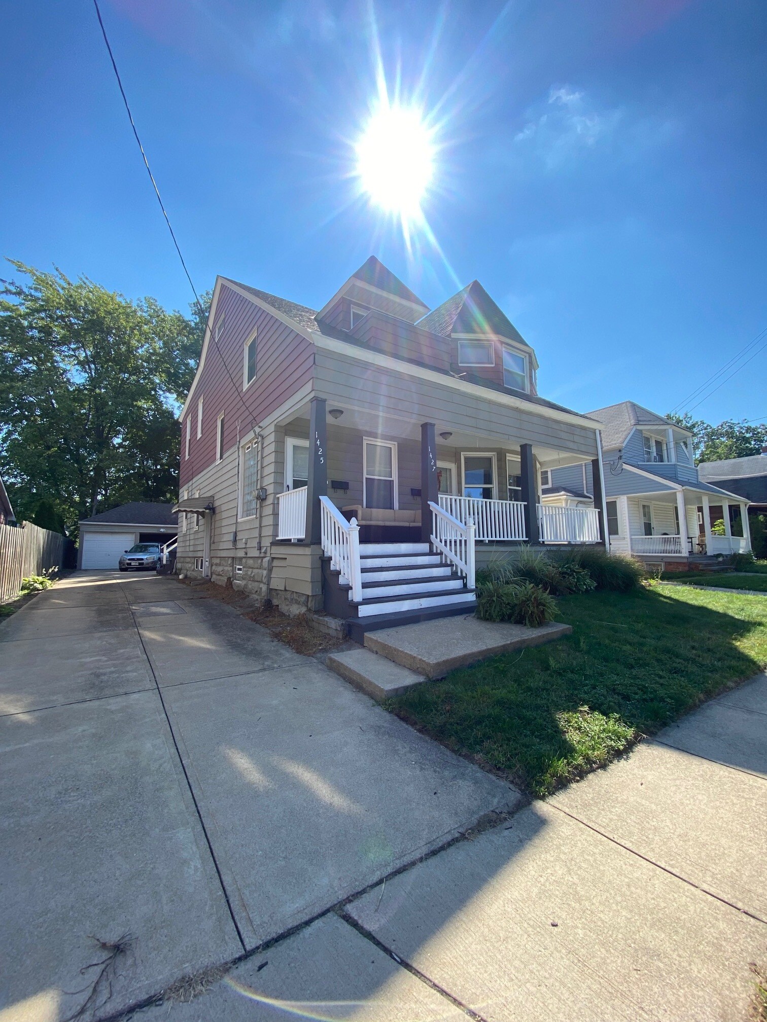 Building Photo - 1425 Hopkins Ave