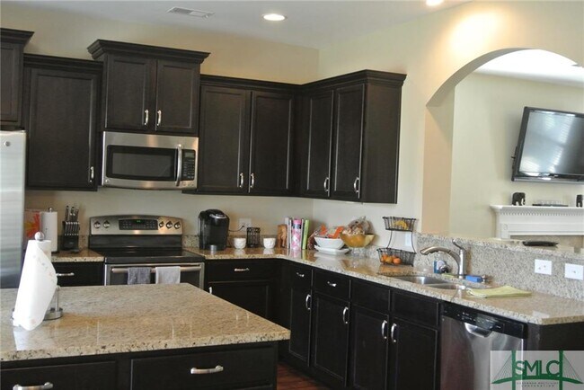Building Photo - 44 Sand Valley Ct