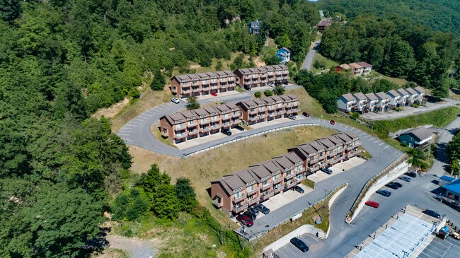 Primary Photo - 59 Mont Chateau Rd