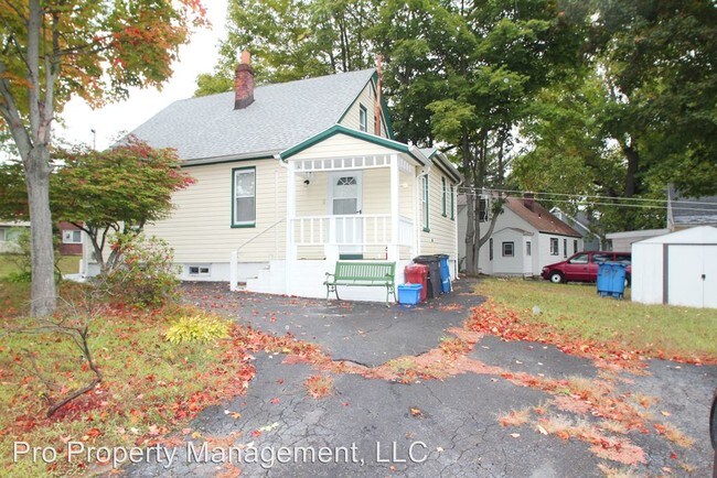 Building Photo - 3 br, 2 bath House - 137 Eastern Street
