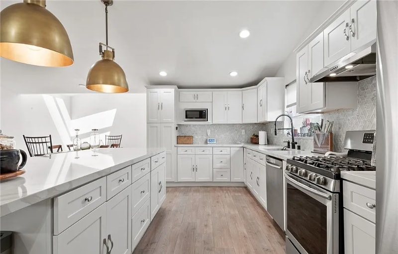 Building Photo - 201 Hanover Dr