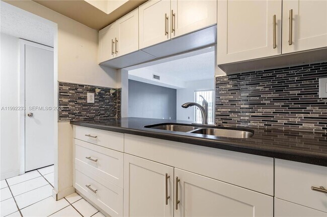 Building Photo - 250 NW 107th Ave