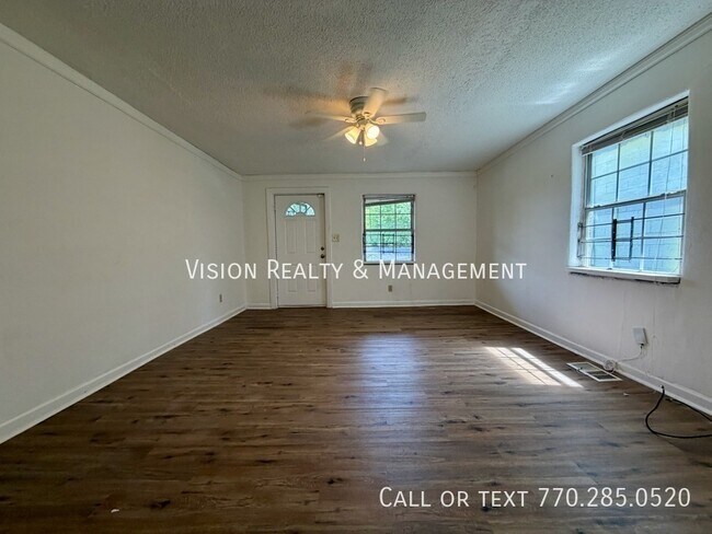 Building Photo - 1070 Ollie Cir NW