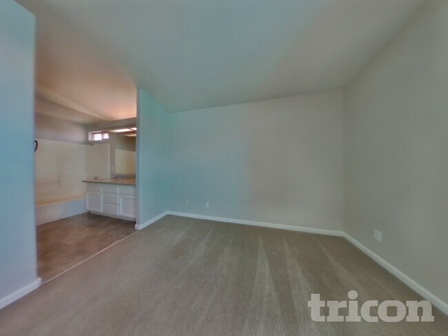 Building Photo - 4149 Shandwick Dr