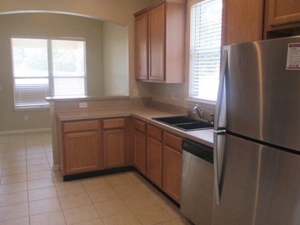 Building Photo - 940 Steeple Chase Ln