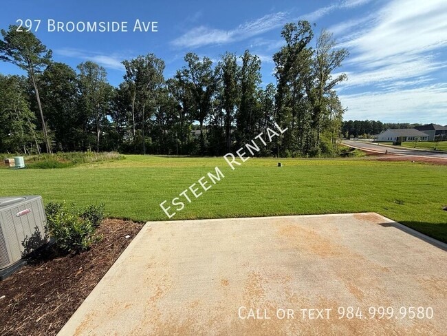 Building Photo - 297 Broomside Ave