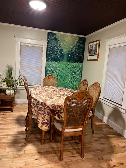 Building Photo - 1087 N Hoosac Rd