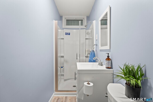 Building Photo - 94 Neptune Ave