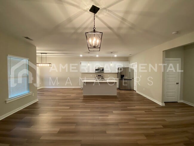 Building Photo - MOVE IN SPECIAL!! Home for Rent in Jasper, AL!!! AVAILABLE NOW!! Sign a 13 Month Lease by 7/15/26...