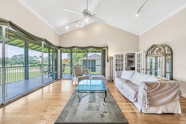 Building Photo - 7644 Elm Ridge Dr