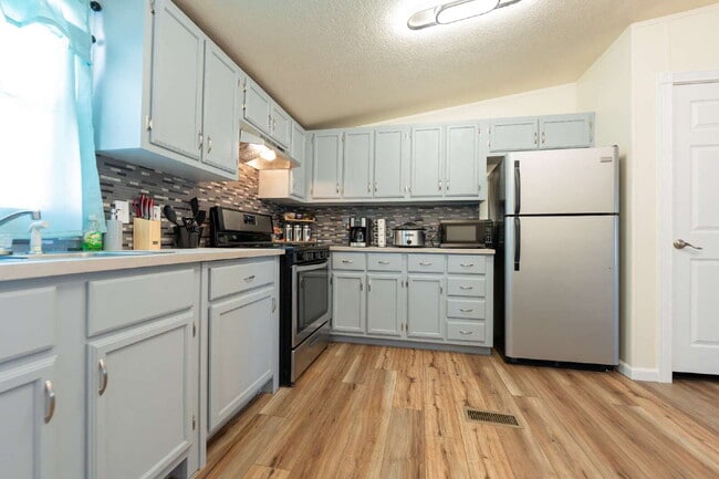 Building Photo - The Azul Casita — 2 Bedrooms with Movie  **NO PETS ALLOWED**