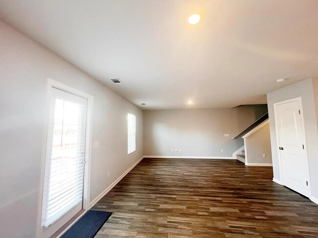 Building Photo - 103 Brinkleys Ln