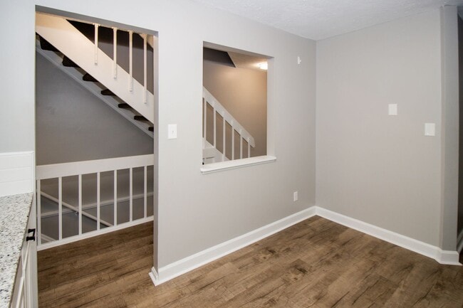 Building Photo - 1205 Canyon View Rd