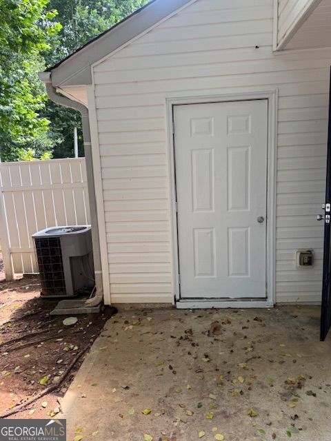 Building Photo - 5605 Strathmoor Manor Cir