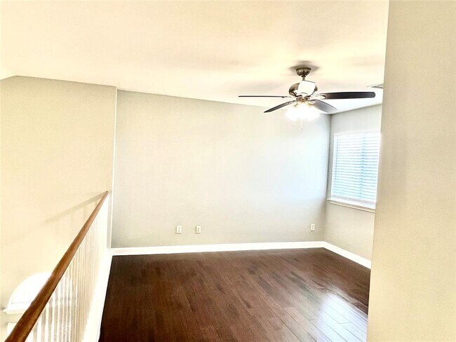 Building Photo - 10516 Dunham Forest Rd