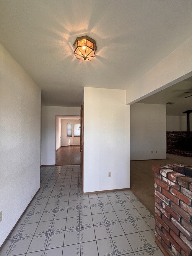 Building Photo - 153 Cypress Hill Dr