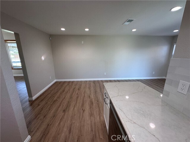 Building Photo - 10279 Candlewood St