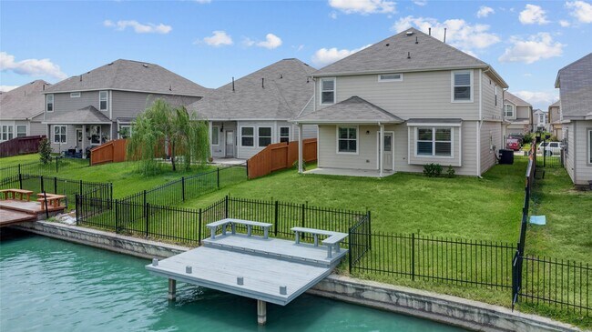 Building Photo - 24722 Allori Ct