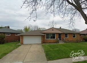 Building Photo - 19201 Hathaway Ln