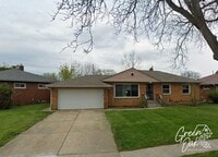 Building Photo - 19201 Hathaway Ln