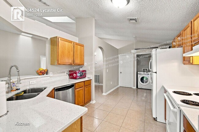 Building Photo - 14524 Lycastle Cir