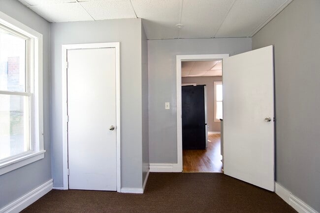 Building Photo - 425 Taylor St