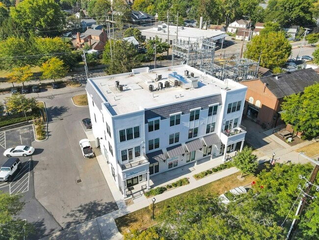 Building Photo - 31 W Waterloo St