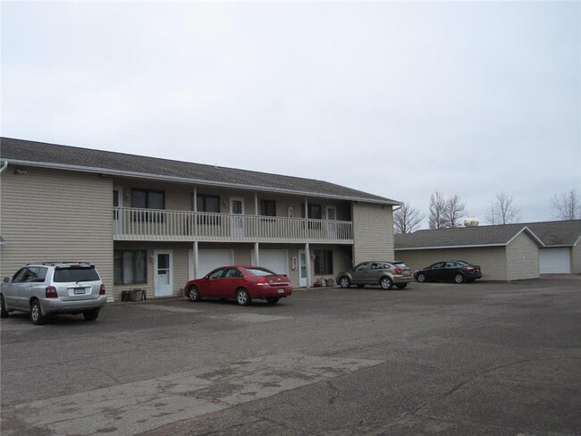 Building Photo - 1380 Heritage Dr